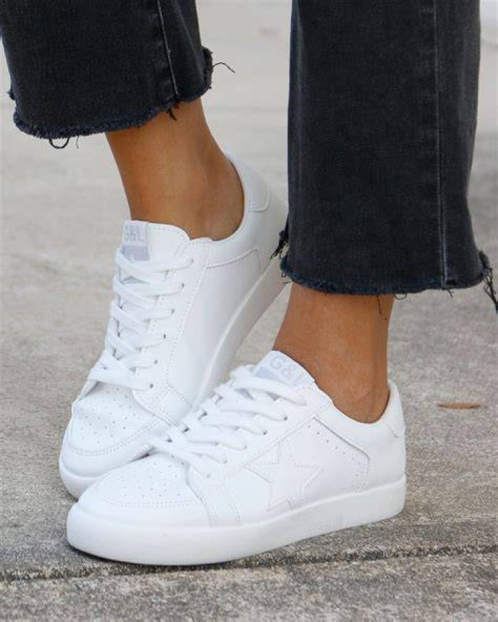 18 Best White Sneakers for Women 2024