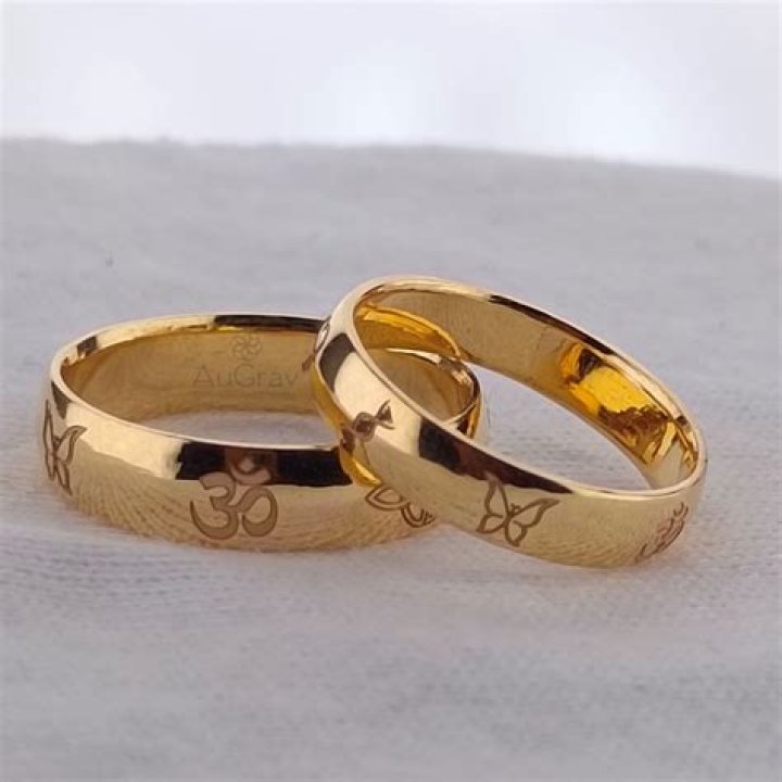 a pair of rings a pair of rings