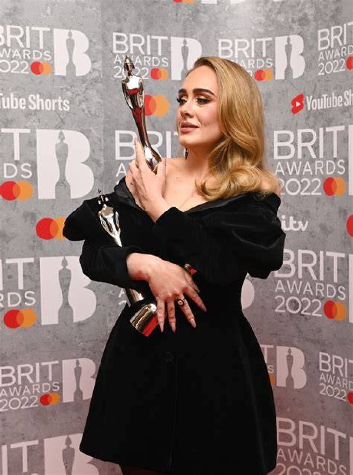 Adele at the BRIT Awards 2022 showing off her ring adele at the brit awards 2022 showing off her ring