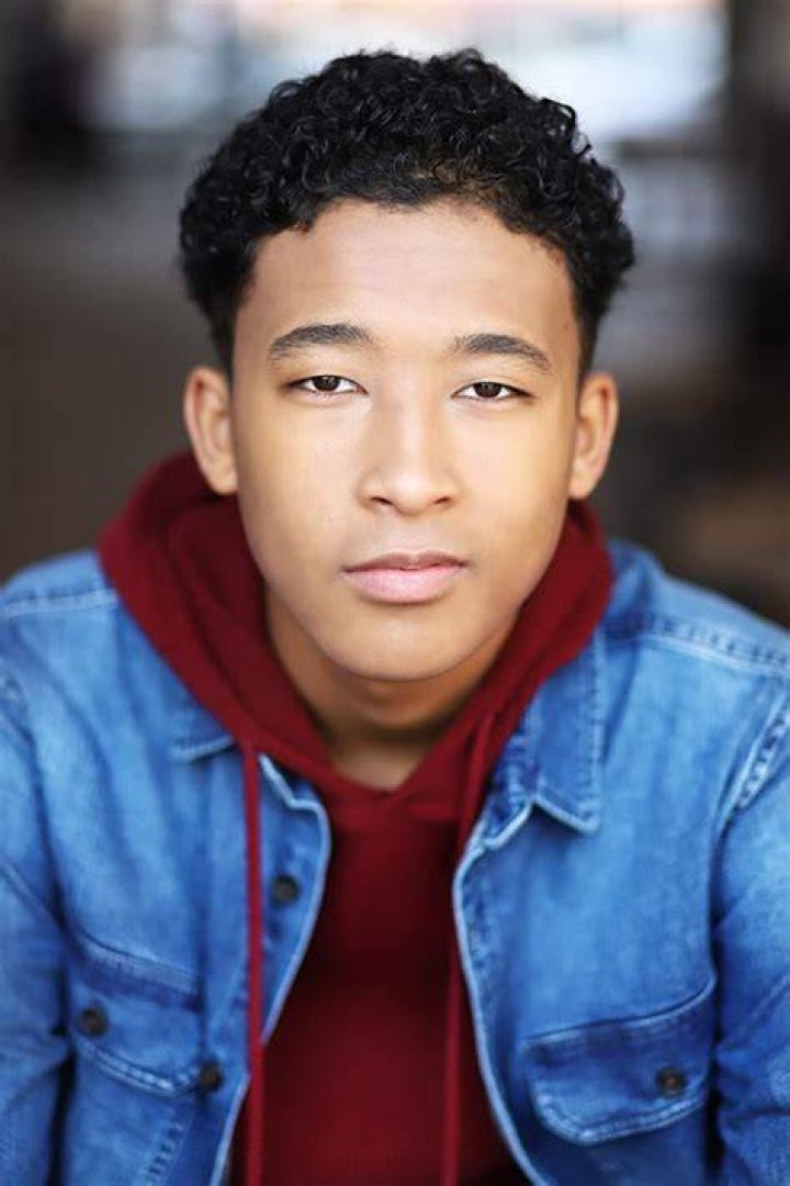 Adrian Lyles Wiki Biography, Age, Height, Girlfriend, Parents, Net