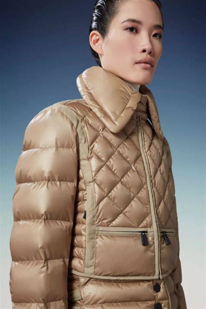 Chaviere Short Down Jacket Chaviere Short Down Jacket