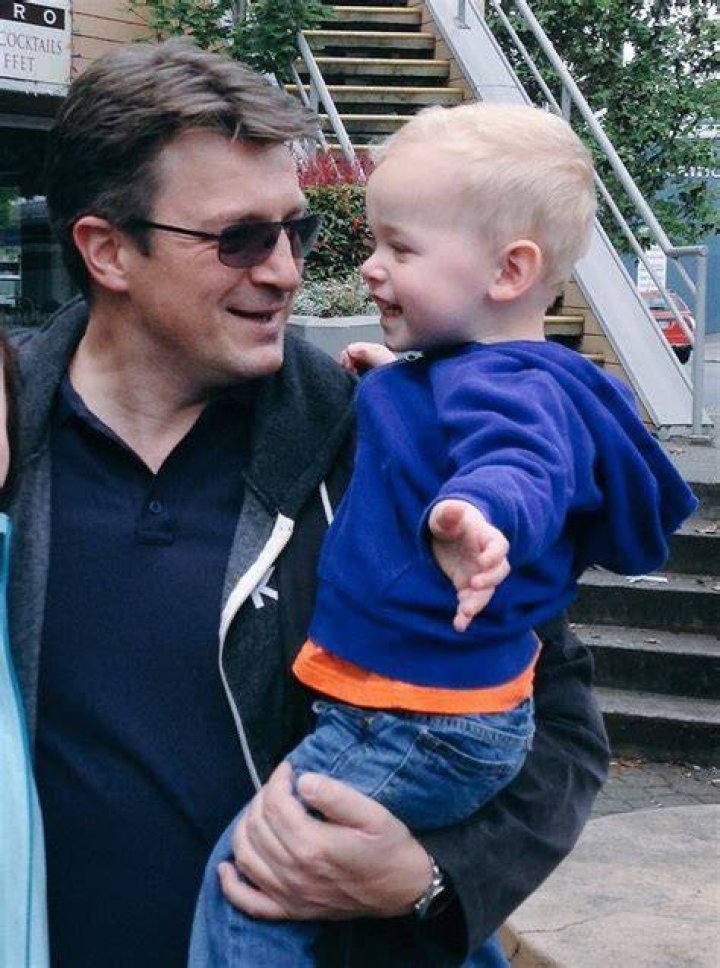Does Nathan Fillion Have A Son?