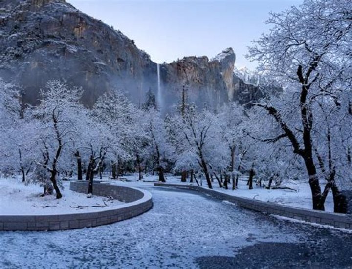 Does Yosemite still have snow?