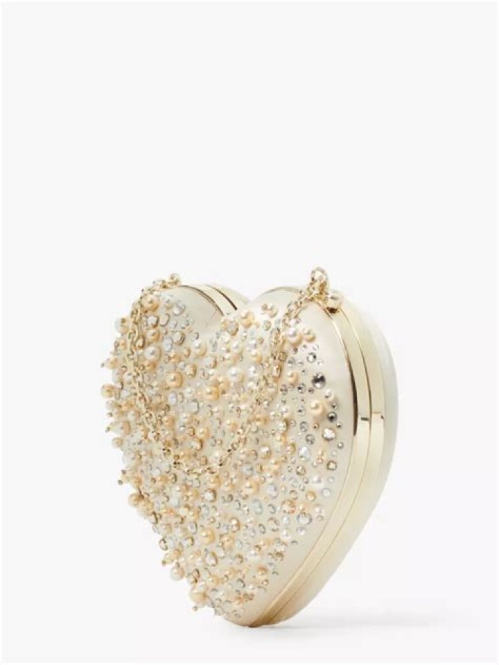 Embellished 3D Heart Clutch Embellished 3D Heart Clutch