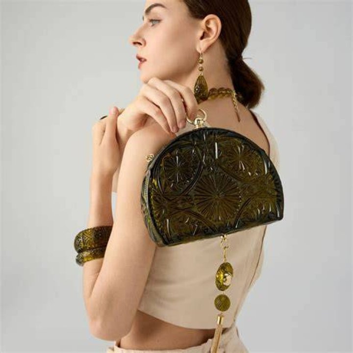 Fan Clutch Olive Fan Clutch Olive