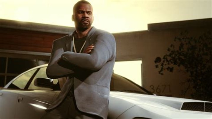 GTA Online The Contract Franklin outside his house