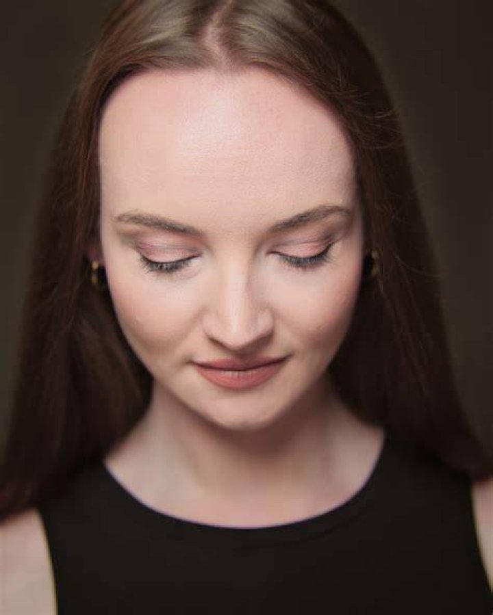 Headshot of Amy Brewster Headshot of Amy Brewster