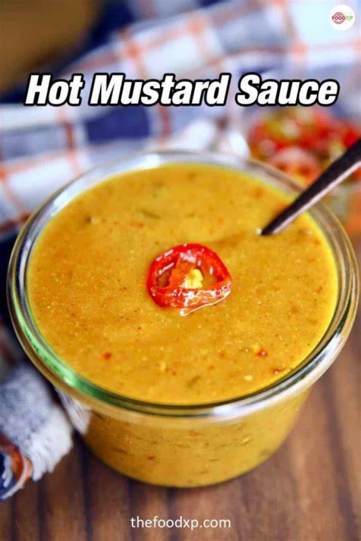 How Do People Eat Hot Mustard Sauce? (Solved)