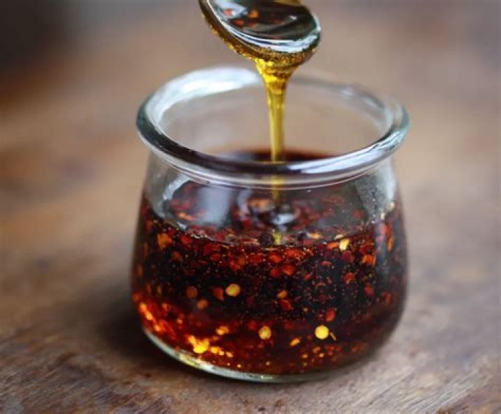 How Much Chili Oil To Use? (Solution found)