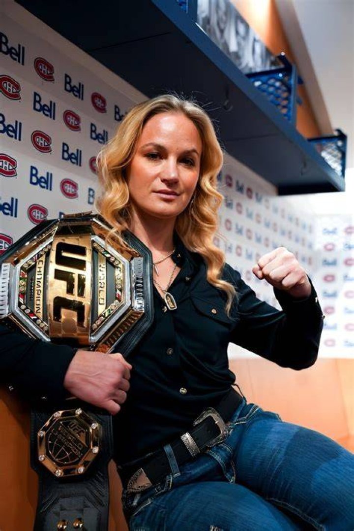 How Much Did Valentina Shevchenko Make? (Perfect answer)