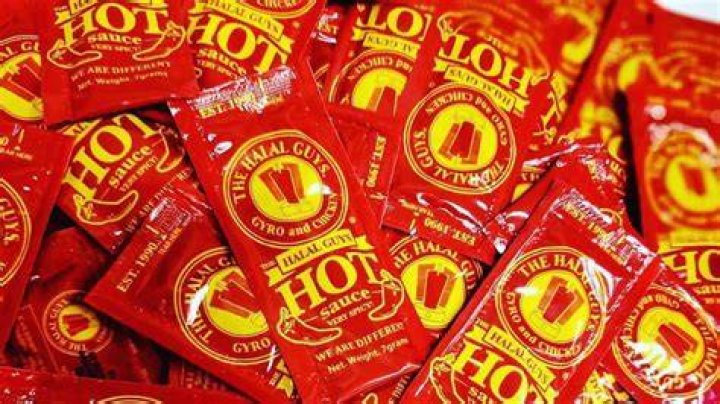 How Much Halal Guys Hot Sauce? (Best solution)
