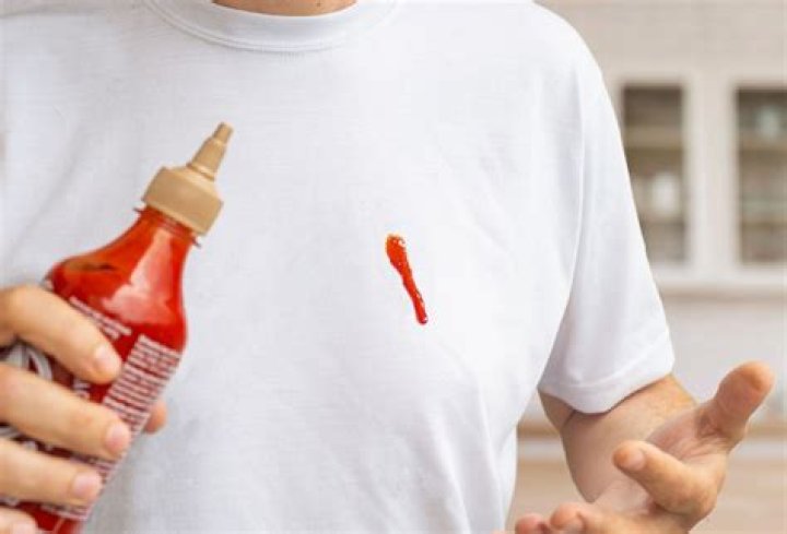 How To Remove Hot Sauce From Denim? (Solved)