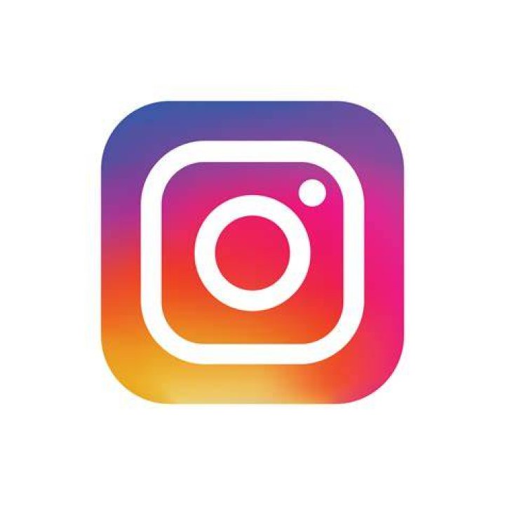 Instagram Icon PNG
