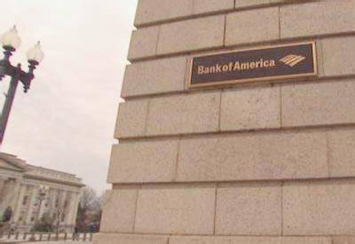 Introduction | Breaking The Bank | FRONTLINE