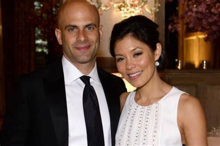 Is Alex Wagner Pregnant In 2023? Weight Gain And Baby Bump