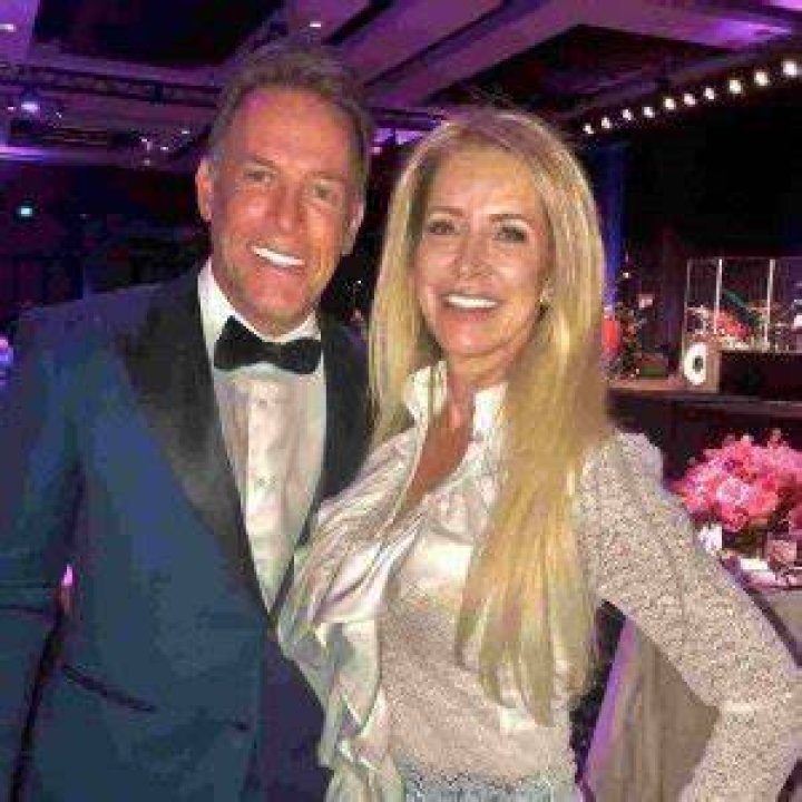 Is Scott Pasmore getting married?