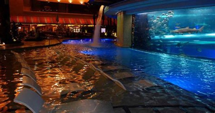 Is the Golden Nugget pool heated?