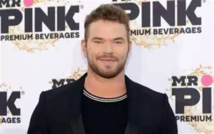 Kellen Hathaway Bio, Net Worth, Salary, Relationship, Height, Ethnicity