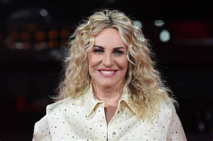 la conduttrice racconta i suoi 60 anni