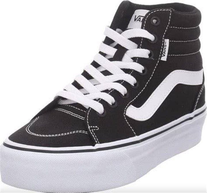 las Vans negras rebajadas a 59€