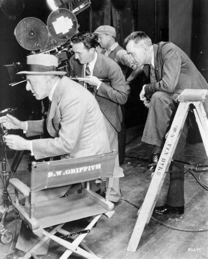 L-R: D.W. Griffith, cameraman G. W.