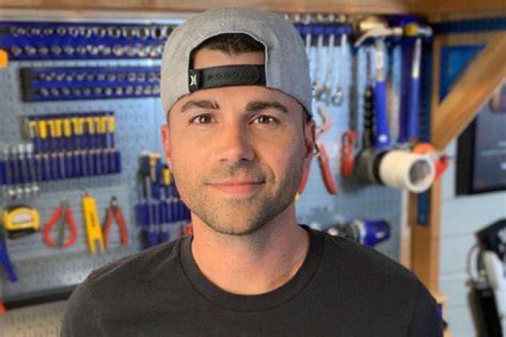 Mark Rober to deliver MIT&rsquo;s 2023 Commencement address MIT News