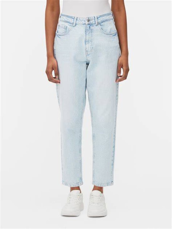 mom jeans mom jeans