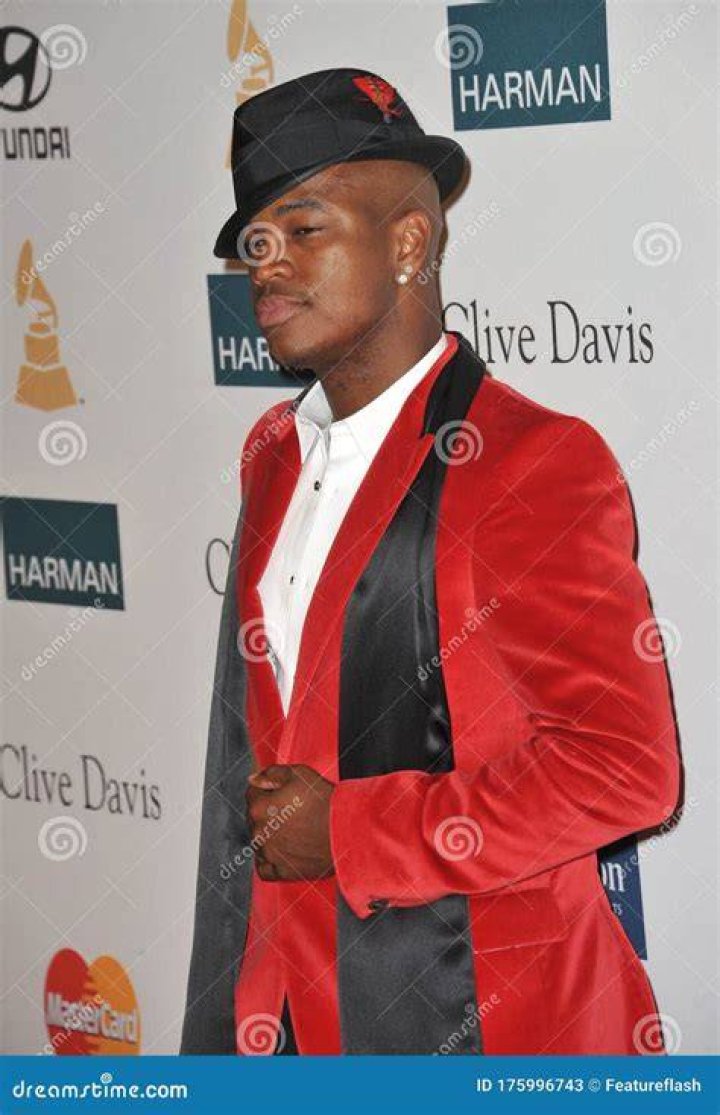 Ne-Yo at the Clive Davis Party