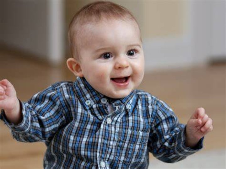 Original Dancing baby from the 90s, in gif form