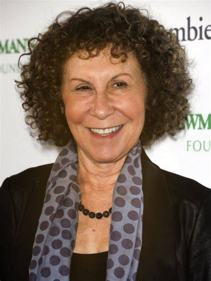 Rhea Perlman Net Worth and Salary