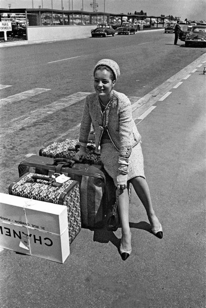 romy schneider con bolso 255 chanel