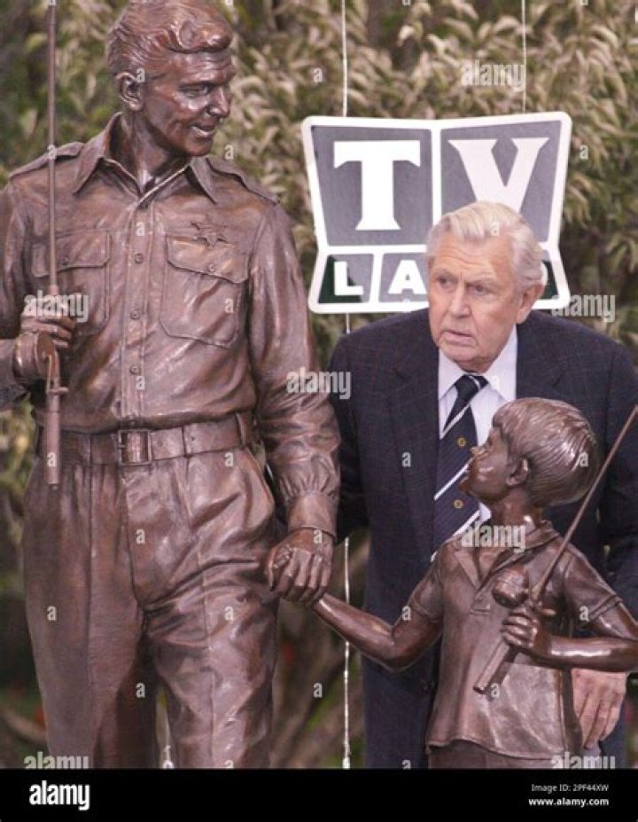 Statue of Andy Griffith and Ron Howard's characters from 'The Andy Griffith Show' in Mount Airy, North Carolina