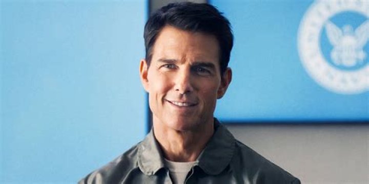Tom Cruise's net worth in comparison to Brad Pitt's net worth