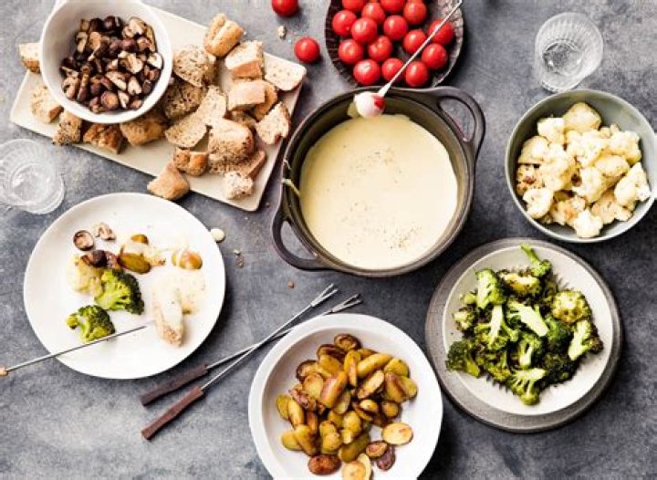 Wat Eet Je Bij Kaasfondue Recept? (Correct answer)