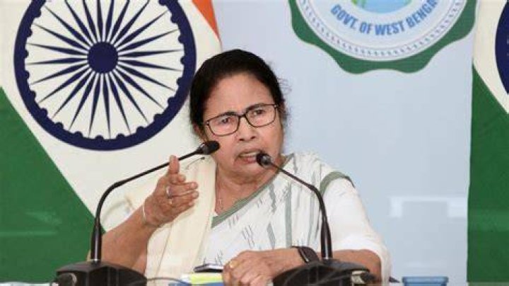 West Bengal CM Mamata Banerjee calls for harmonious relation between