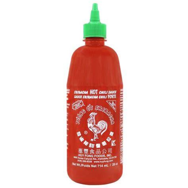 What Country Make Tuong Ot Sriracha? (Correct answer)