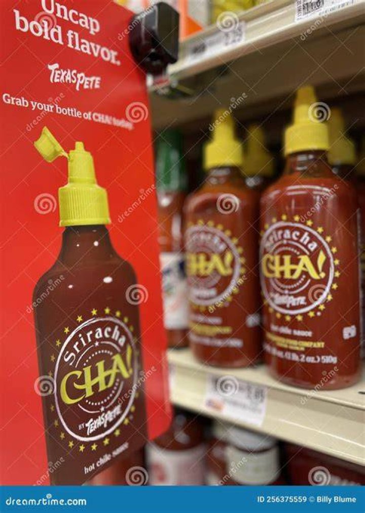 What Grocery Store Sells Sriracha Cha Sauce? (Solution)