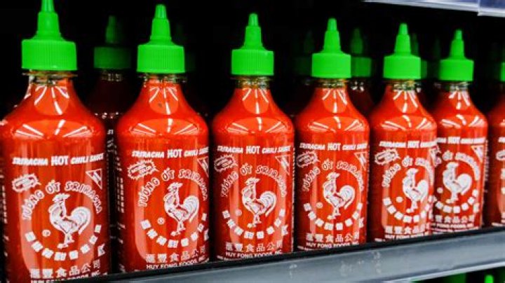 What Is The Main Ingredient In Sriracha?