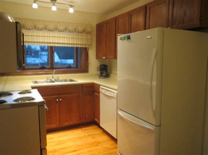 What is the second kitchen called?