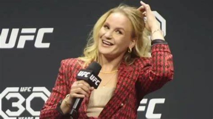 What Language Does Valentina Shevchenko Speak? (Question)