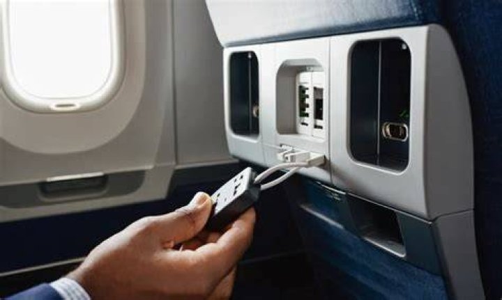 Where are outlets on JetBlue flights?