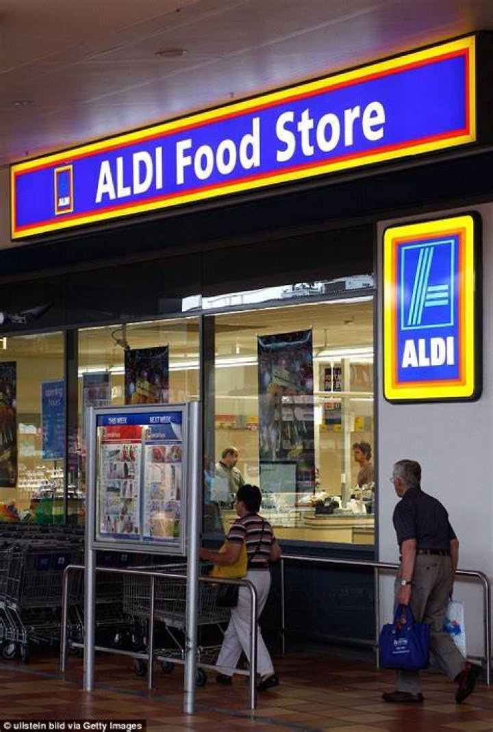 Which ALDI stores sell alcohol NSW?